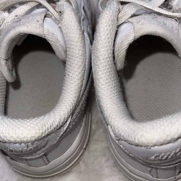 Nike Air Force 1 - Picture 7 of 8